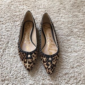 Léopard Pointed-Toe Flats